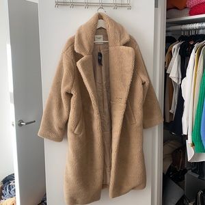 Abercrombie and Fitch oversized light brown Teddy coat